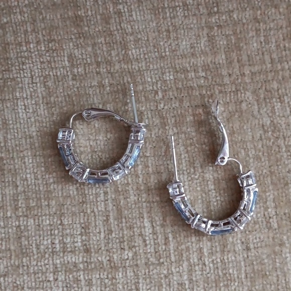 Silver Tone Clear Purple Rhinestone Post Earrings - Picture 5 of 10